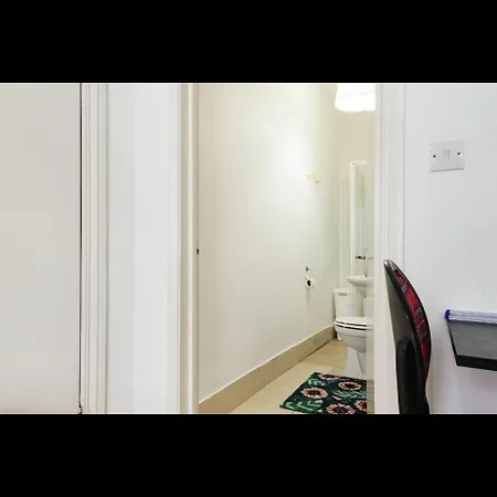 Colourful Studio Flat London Exterior photo