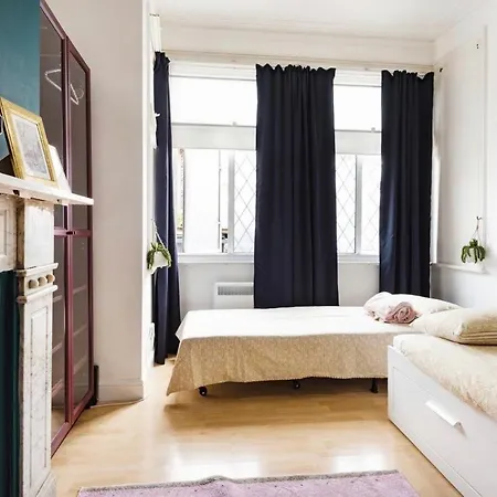 Colourful Studio Flat London Exterior photo