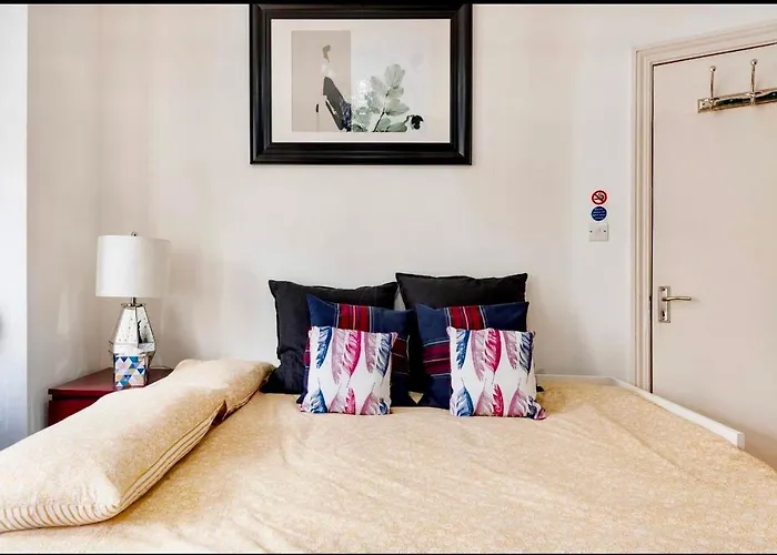 Colourful Studio Flat